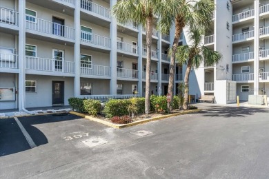 Lake Bayshore Condo Sale Pending in Bradenton Florida