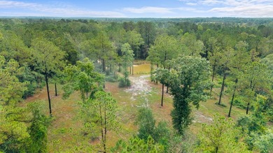 Beautiful tract of land with over 30 acres that joins the city - photo 15