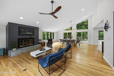 FRESH NEW PRICE AND A BRAND NEW DECK! Stunning mid-century - photo 6