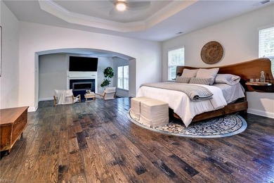 Exquisite Ellington model by Ryan Homes, gracefully situated on - photo 4