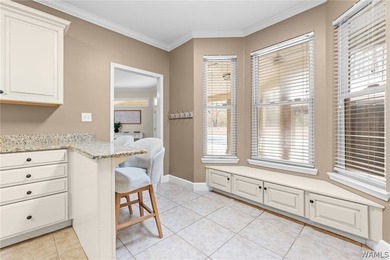 Rare opportunity to own a beautifully situated property just - photo 11
