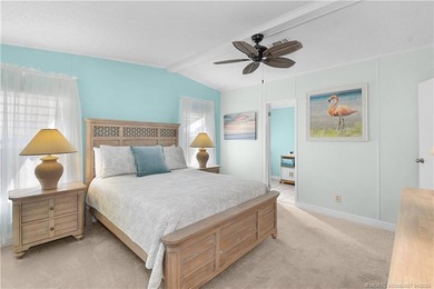 Don't miss this one! Rare end unit on a quiet Cul-De-Sac and an - photo 12