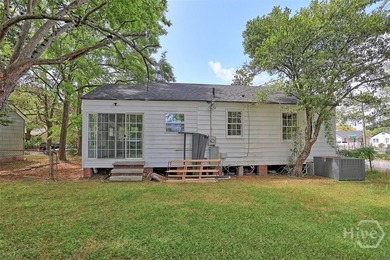 Welcome to this updated 2-bedroom, 1-bathroom home located at - photo 22