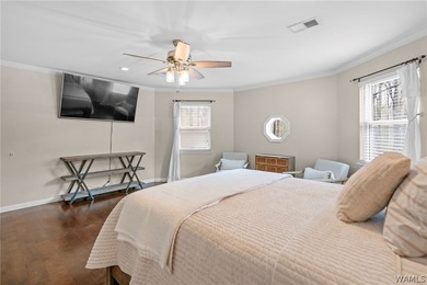 Rare opportunity to own a beautifully situated property just - photo 26