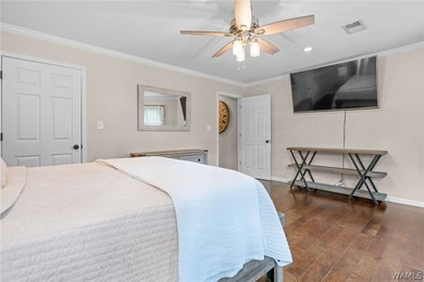 Rare opportunity to own a beautifully situated property just - photo 27