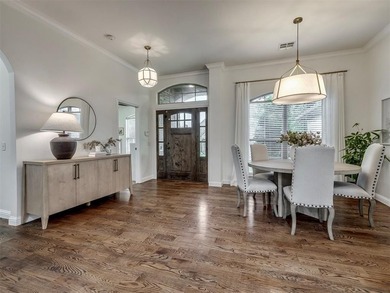 Don't miss this beauty on a .31 acre lot in one of Edmond's most - photo 3