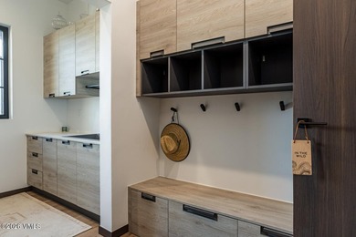 Discover modern mountain living in this 4-bedroom, 3.5-bath home - photo 33