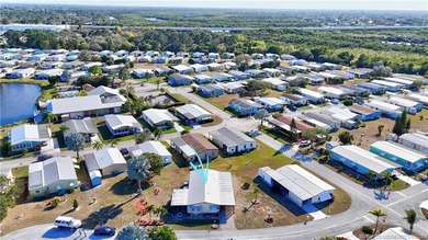 Don't miss this one! Rare end unit on a quiet Cul-De-Sac and an - photo 35