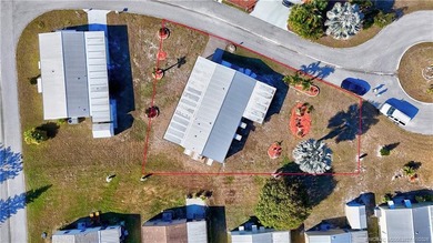 Don't miss this one! Rare end unit on a quiet Cul-De-Sac and an - photo 37