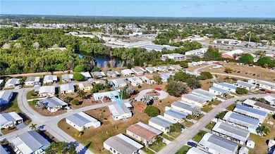 Don't miss this one! Rare end unit on a quiet Cul-De-Sac and an - photo 38