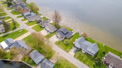 Lakefront with Spectacular sunset & sunrise Views! 5 bedrooms 3 - photo 9