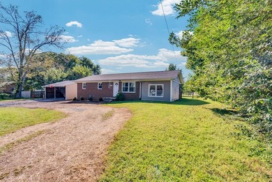 Center Hill Lake Home For Sale in Sparta Tennessee