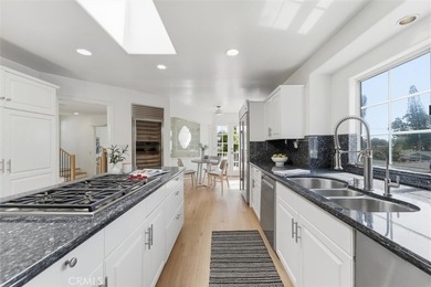 Set on a quiet cul-de-sac in the prestigious Avenues - photo 6