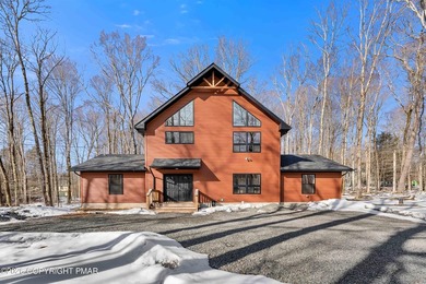 Lake Home For Sale in Blakeslee, Pennsylvania
