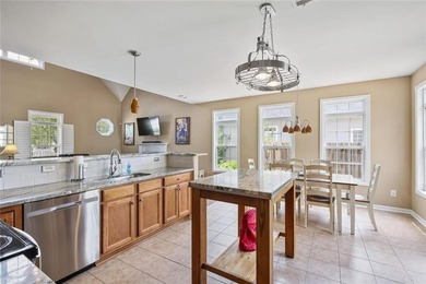 Welcome to this charming home in the highly sought-after Mirror - photo 11