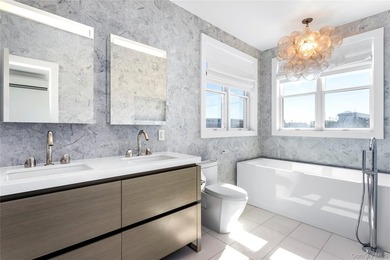 Nestled in the exclusive Hampton Court & Marina community at 580 - photo 14