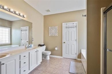 Welcome to this charming home in the highly sought-after Mirror - photo 17