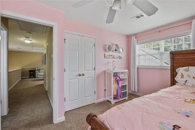 Welcome to this charming home in the highly sought-after Mirror - photo 24