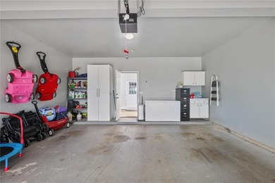 Welcome to this charming home in the highly sought-after Mirror - photo 26