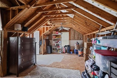 Welcome to this charming home in the highly sought-after Mirror - photo 28