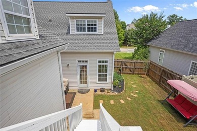 Welcome to this charming home in the highly sought-after Mirror - photo 29