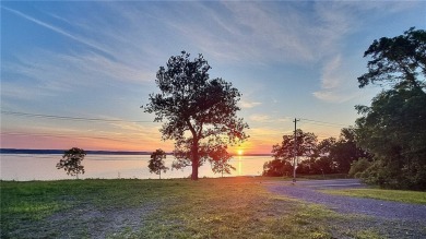 Lake Lot For Sale in Aurora, New York