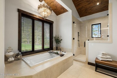 Arriving through a private gated hillside enclave just east of - photo 40