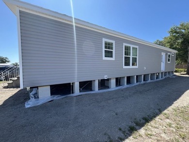 CURRENTLY UNDER CONSTRUCTION! Welcome to Mid Florida Lakes, a - photo 3