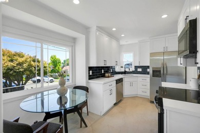 Welcome to one of Castro Valley's most sought-after - photo 4