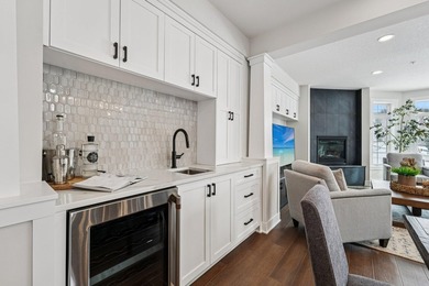 Welcome to the epitome of luxury living tailored for the - photo 14