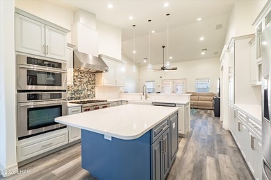 Completely remodeled luxury home tucked into a quiet cul-de-sac - photo 7