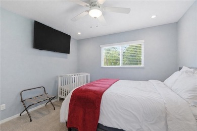 This Beaver Lake property has it all! A fully furnished home - photo 20