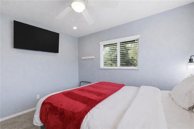 This Beaver Lake property has it all! A fully furnished home - photo 23