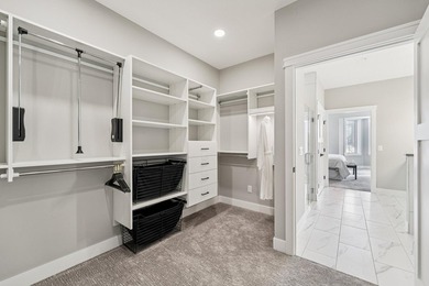 Welcome to the epitome of luxury living tailored for the - photo 24