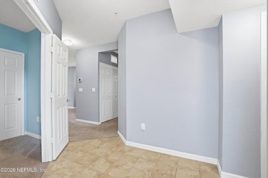 Brand NEW Carpet throughout!! This Wonderful 2 Bedroom PLUS - photo 7