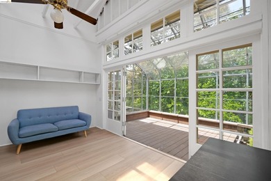 Experience timeless San Francisco living in this exceptional 2 - photo 3