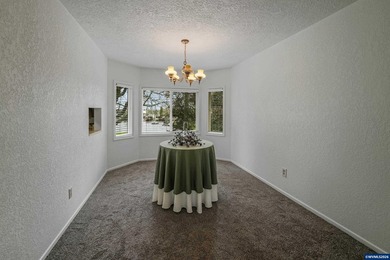 Accepted Offer with Contingencies. Lovely home with attention to - photo 9
