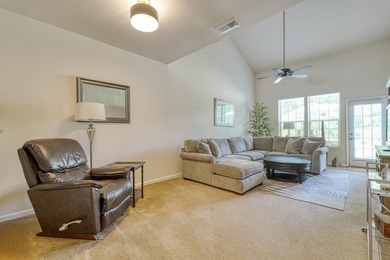 Enjoy low-maintenance living in the highly desirable River Falls - photo 4
