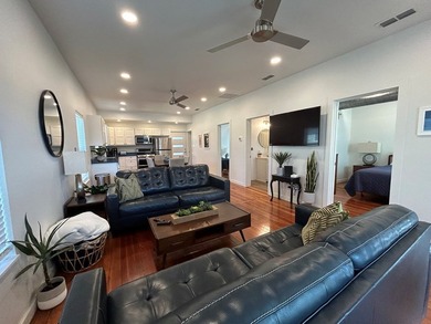 Single story 1920's cottage renovated to be a 3/2 with full - photo 11