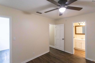 Completely updated 4BR, 2BA home near Lake Wichita! Open floor - photo 16