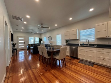 Single story 1920's cottage renovated to be a 3/2 with full - photo 19