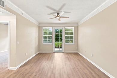 Simply Stunning!! Sought after and rarely available 3 bed 2 bath - photo 21