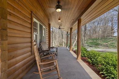 Perfect dual lifestyle of lake life and everyday living made - photo 23