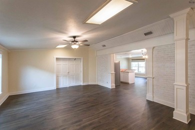 Completely updated 4BR, 2BA home near Lake Wichita! Open floor - photo 24