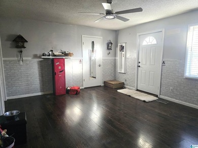 Welcome home to this spacious 4 bedroom, 2 bath residence - photo 31