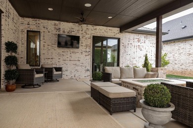 Amazing custom built home in the sought after gated community at - photo 36