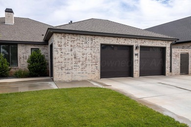 Amazing custom built home in the sought after gated community at - photo 42