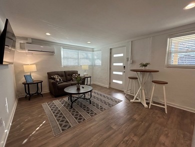 Single story 1920's cottage renovated to be a 3/2 with full - photo 43