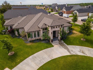 Amazing custom built home in the sought after gated community at - photo 44