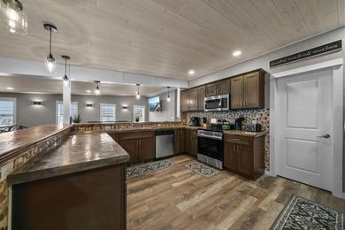 Super unique property offering the perfect blend of luxury, fun - photo 4